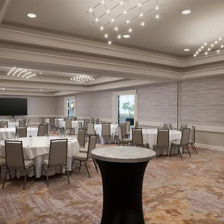 Hilton Woodland Hills/ Los Angeles-3