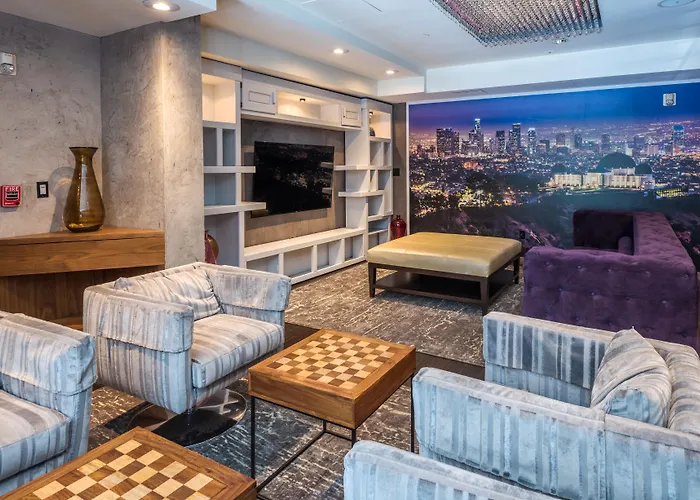 O , Trademark Collection By WyndhamBoutique Hotel